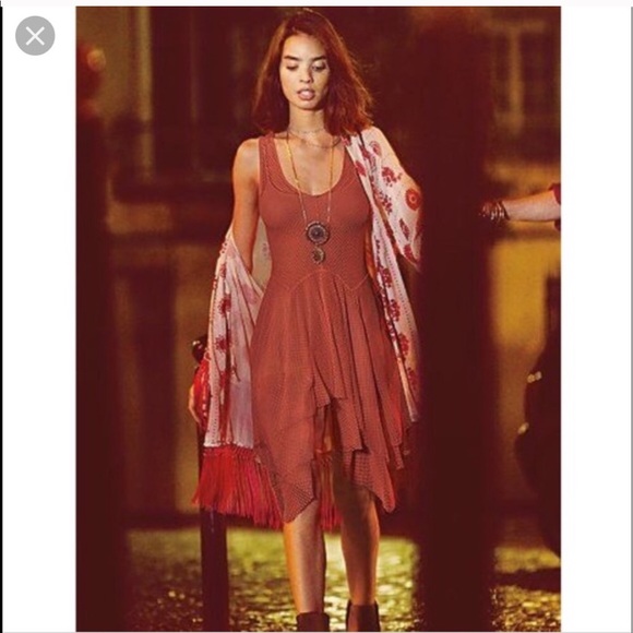 For pokey2001 2 FP dresses as in description - Picture 6 of 8